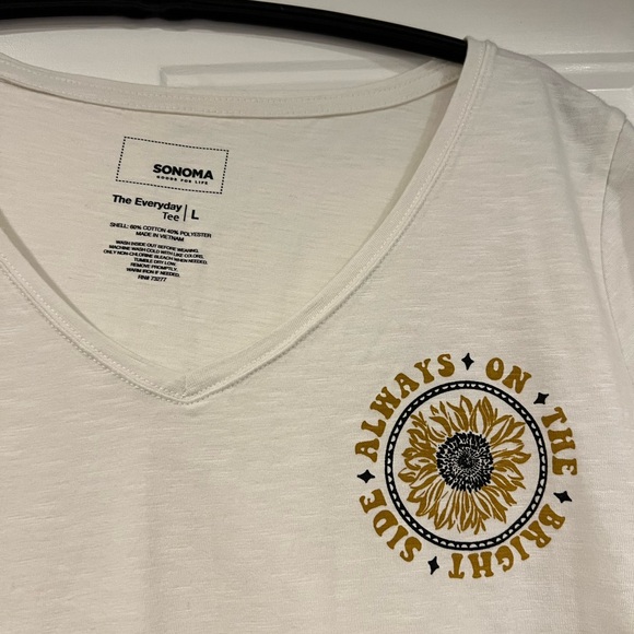 Women's Cream Graphic Tee - Picture 2 of 2